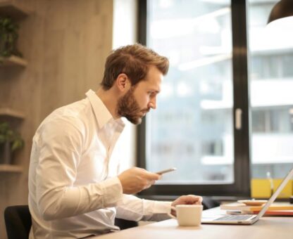 estate planning attorney, image of man working in an office